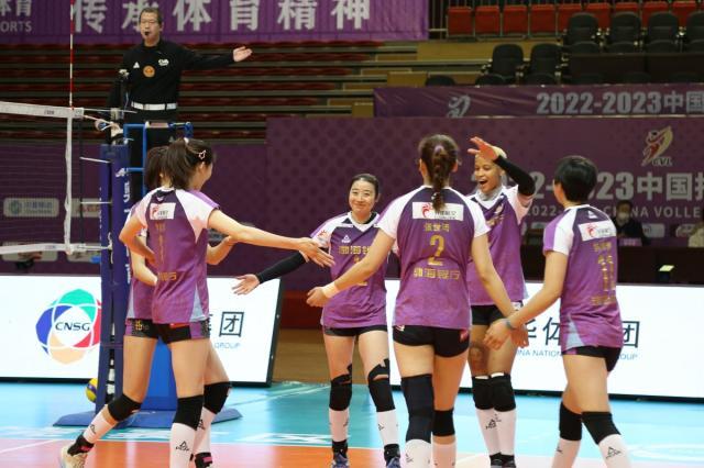 山猫体育直播-李盈莹攻守皆佳+队伍配合稳健 天津女排难求一败