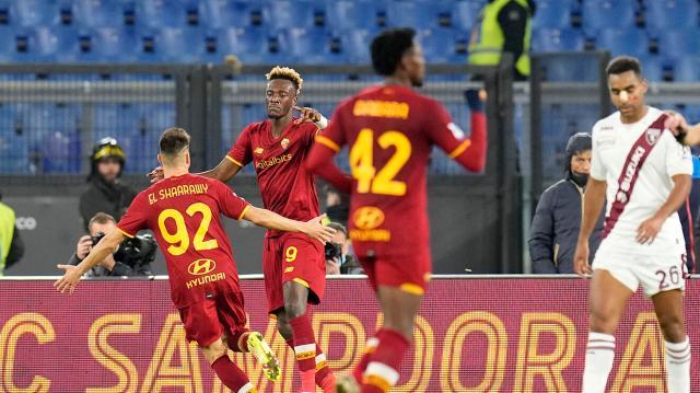 五大联赛直播-守出1比0+争议判罚 罗马又见原味穆里尼奥式胜利