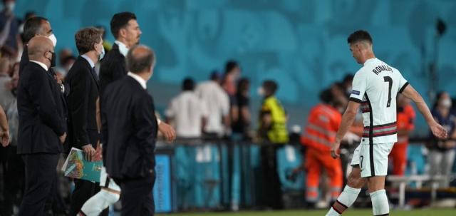 NBA在线观看-开局最美妙欧洲杯提早出局 C罗再度怒摔队长袖标！